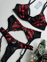 AVERY LINGERIE SET
