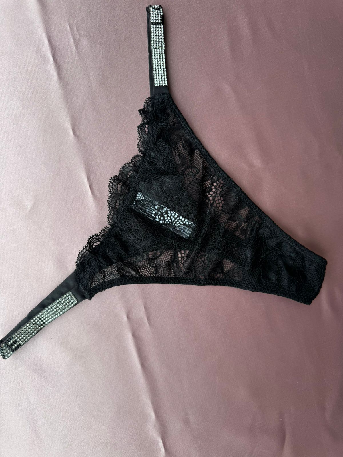KRISTY THONG