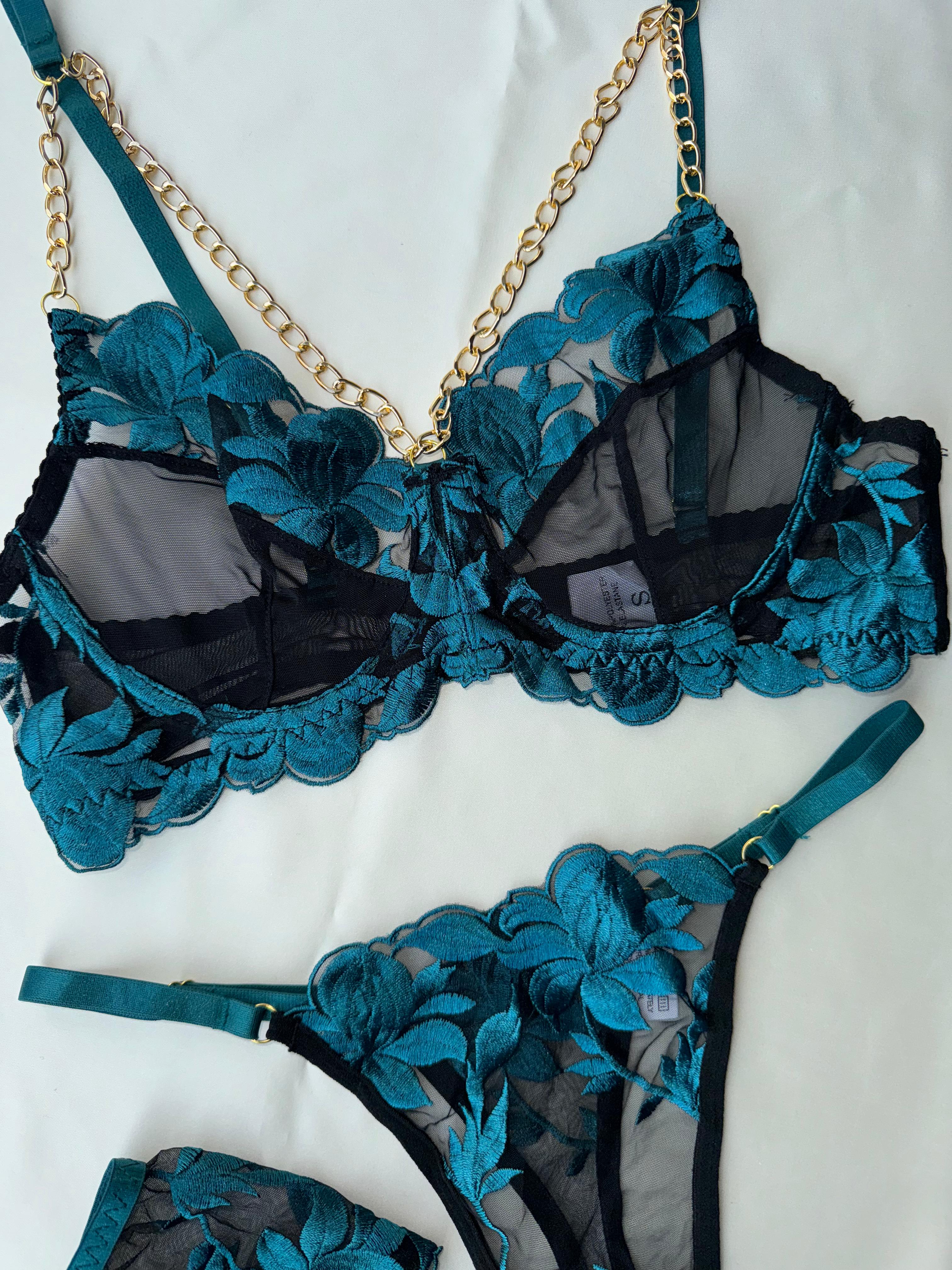 CYBELLE LINGERIE SET