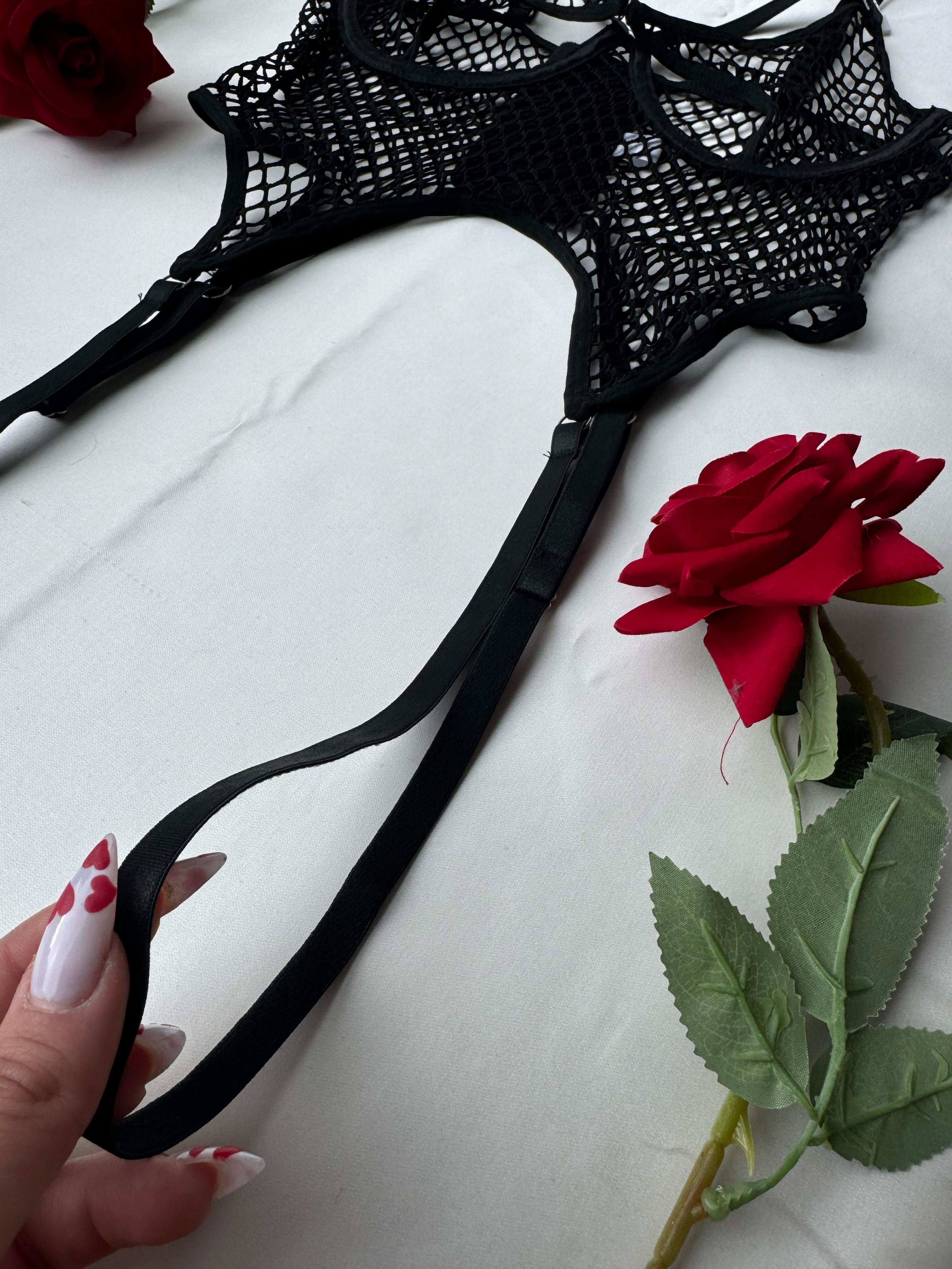KILLER LINGERIE SET